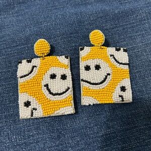 Kennedy Sue SMILEY RECTANGLE SEED BEAD EARRINGS